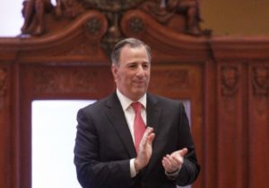 Verificado mx: Declinar o no declinar por otro candidato: ¿se puede? ¿hasta cuándo? ¿qué implica?