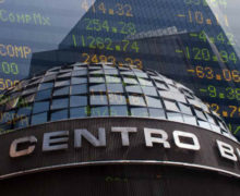 Verificado MX: Sin variaciones mayores, fluctuación del peso frente al dólar tras elecciones