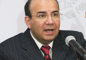 PGR Busca Impugnar la Creación de una Comisión de la Verdad para el Caso Ayotzinapa