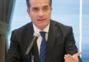Luis  Carlos  Ugalde  Pronostica  Gobiernos  de  Baja  Calidad
