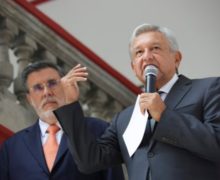 López Obrador Presenta iniciativas de reformas