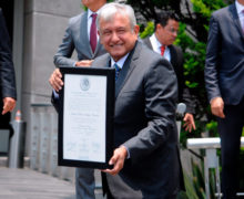 No me entrometeré en las decisiones de los demás poderes: López Obrador