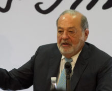 Slim, SCJN y UNAM firman convenio en beneficio de universitarios