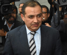 Ernesto Cordero se retira de la política
