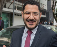 Martí Batres es electo presidente de la Cámara de Senadores