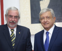 AMLO exhorta al diálogo y erradicar la violencia en la UNAM