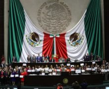 Morena aprueba suspensión de evaluación docente