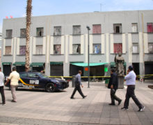 Los Mariachis Callaron y las Balas Sonaron