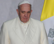 Papa Francisco cita a obispos para cumbre sobre prevención de abusos