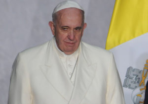 Papa Francisco cita a obispos para cumbre sobre prevención de abusos