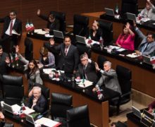 Morena busca decomisar bienes a funcionarios corruptos