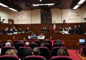 SCJN: Minutos extra trabajados podrán acumularse y exigir su pago