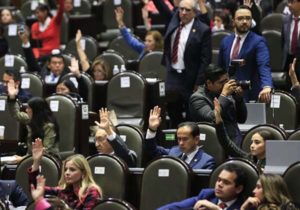 Vulnera División de Poderes la Ley Federal de Remuneraciones de los Servidores Públicos