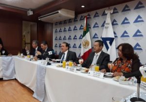 Los superdelegados no puedan aspirar a ser gobernadores. Concanaco