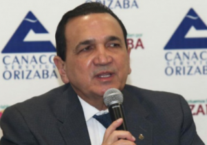 Salario mínimo debe ser suficiente para comprar canasta básica: Concanaco