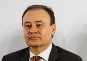 Se barrerá la corrupción de arriba hacia abajo: Alfonso Durazo