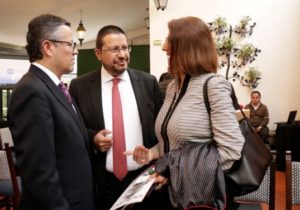 Rinde protesta Consejo Directivo de la AMECH