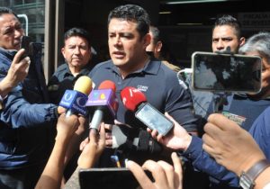 Ismael Figueroa, líder de bomberos se ampara
