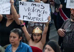 Más de 20 mil mujeres víctimas de violencia en riesgo