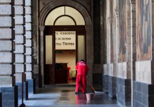 En septiembre analizarán el outsourcing