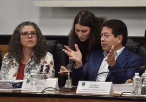 Congelada la discusión de la reforma educativa