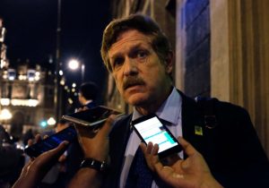 Romero Hicks: intentar llegar a un acuerdo con CNTE es perder el tiempo.