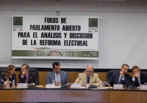 La reforma electoral es austericidio democrático, advierten diputados
