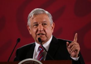 5,450 amparos contra proyectos de la 4T
