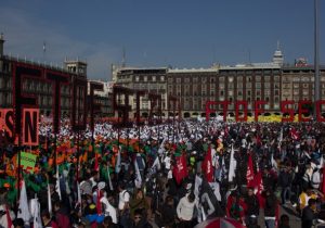 Suman casi 900 amparos contra la Reforma Laboral