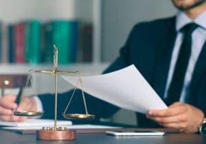 Otorgamiento de poderes en empresas.