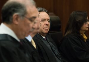 Ordena INAI al Presidente, dar a conocer causas de la Renuncia de Medina Mora