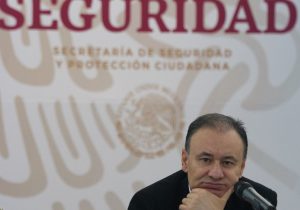 Fortalecer y depurar policías en estados y municipios: Durazo