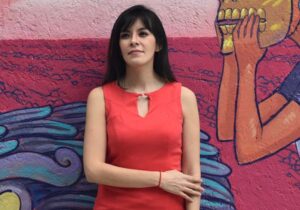 Debemos Acercarnos a la Tecnología y Observar sus Razones de Existencia y Consecuencias en la Vida Humana y en Nuestra Profesión