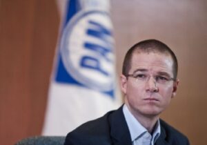 Ricardo Anaya inicia acciones legales contra Lozoya