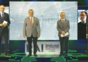 Poner obstáculos para la inversión es traicionar el combate a la pobreza, Alfonso Romo