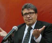 AMLO da la espalda a la iniciativa para regular redes sociales